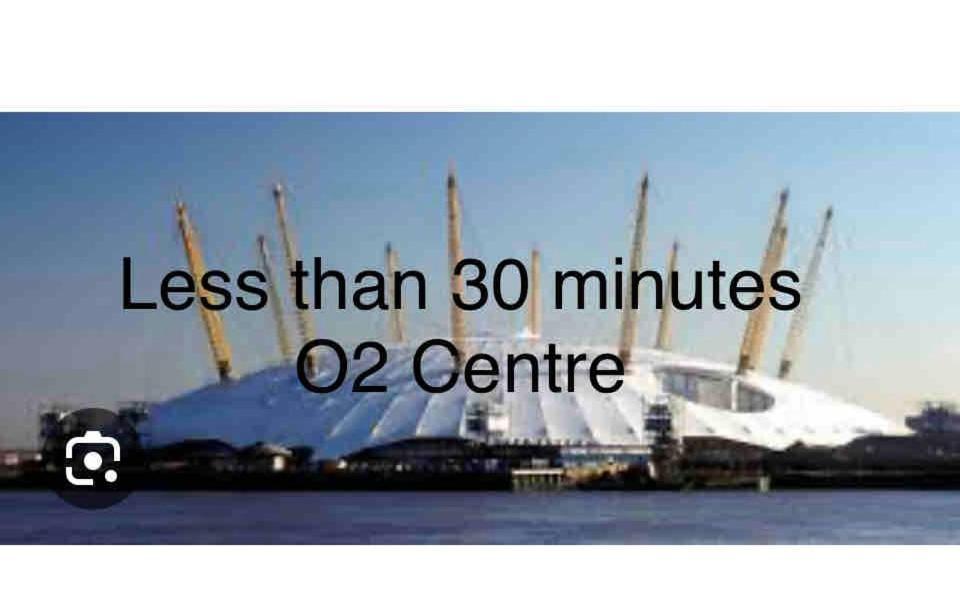 Central Locations 1 Bed Apartments Sleeps 4 London Exteriör bild
